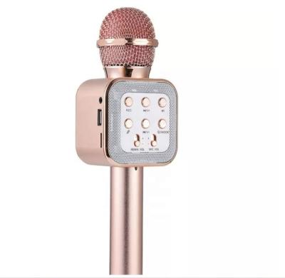 China Handheld Microphone Colorful LED Lights Studio Wireless Player Microphone Karaoke Microphone Singer Recorder Handheld MIC for sale