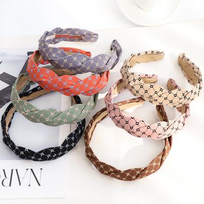 China Wholesale Custom Hair Decoration Satin Cloth Flat Circle Personalized Hair Bands for sale