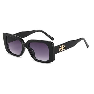 China OEM Custom Made Black LOGO Style Colorful Sunglasses Trendy Women's Oversized Pink Frame Fashion Sun Glasses Shades à venda