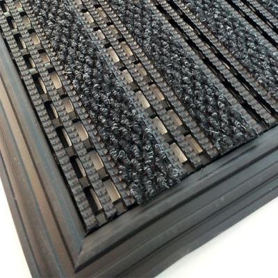 China Open Grid Anti Slip Safety Mat Sweep Dirt Resistant Walkway Matting Carpet for sale