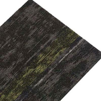 Chine Le tapis modulaire résistant au feu couvre de tuiles la bâche en nylon de moquette de 50x100CM à vendre