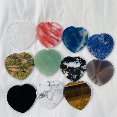 China Europe Various Wholesale Price Natural Crystal Small Size Healing Energy Lucky Heart for sale