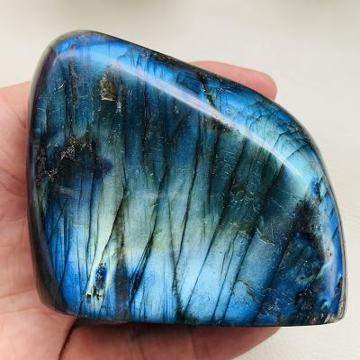 China Europe wholesale price healing natural quartz crystal cut freeform polished labradorite for sale