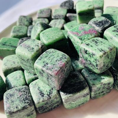 China Europe Natural Price Polished Crystal Tumbled Zoisite Cubic Gravel Chips Stone Ruby for sale