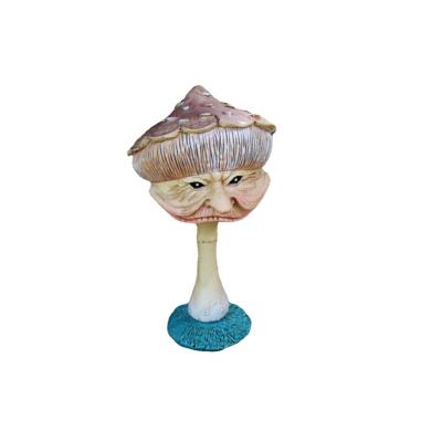 China Creative Worlwide Halloween Mushroom Sculpture Resin Craft Ornament Garden Ornament Table Top Decoration for sale