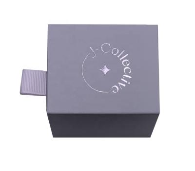 China Recycled Materials Hinged Lid Closure Magnetic Box, Box For Wholesales, Ornament Packaging With Dividers Velvet Gift Box Recyclable Jewelry for sale