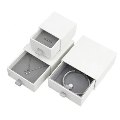 China Custom Wholesale Black Luxury Recyclable Display Key Chains Drawer Box Gift Paper Packaging For Baseball Cap for sale