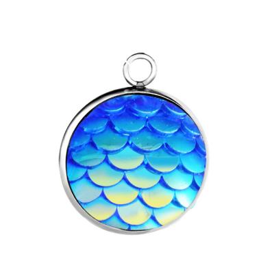 China TRENDY DIY Jewelry Making Stainless Steel 12MM Mermaid Scale Pendant Charm Fish Beauty Scale Charm for sale