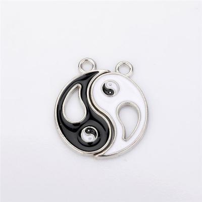 China Wholesale FASHIONABLE Wholesale Enamel Necklace Pendant Black Yin Yang Tai Chi Charms White For Jewelry Making Finding for sale