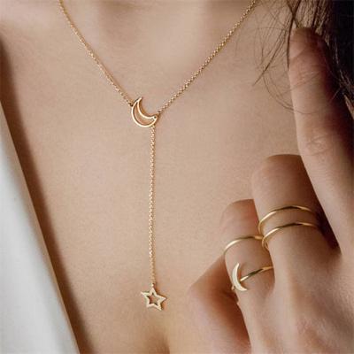 China Fashionable Wholesale Simple Star Moon Clavicle Chain Clavicle Color Gold Silver Style Item Pendant Necklace for sale