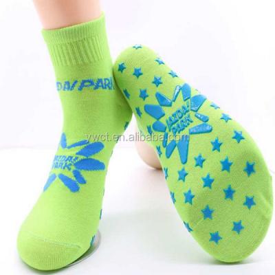 China Wholesale Anti Non Slip Anti Slip Slipper Hospital Socks With Grips For Adults Men Women for sale