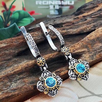 China Hotsale Vintage Polynesian Classic Hiphop Environmental Friendly Retro Punk Stud Earrings Jewelry Hooks Earring For Women Girl for sale