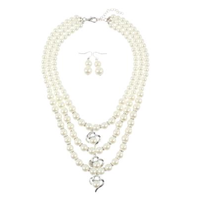 China Vintage 1920s Pearl Necklace Faux Pearls For Women Heart for sale