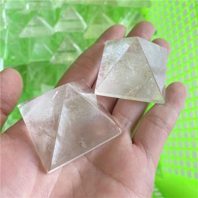 China Clear Quartz Stone 3-5cm Natural Healing China Crystal Pyramid For Gift for sale