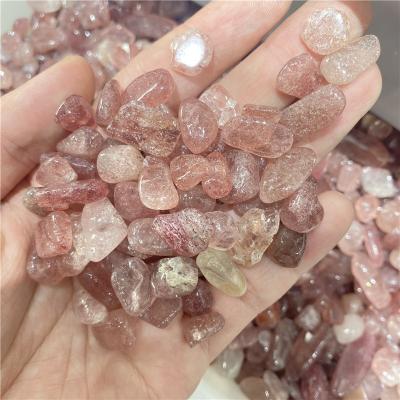 China China Wholesale 100g Strawberry Quartz Crystals Healing Gravel Tumbled Natural Loose Rock Stones Stones for sale