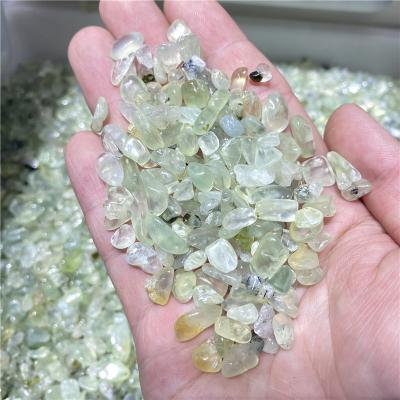 China China Wholesale 100g Natural Grape Stone Quartz Crystal Chips Healing Crystals Gravel Tumbled Stones for sale