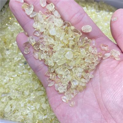 China China Wholesale 100g Natural Grape Stone Quartz Crystal Chips Healing Crystals Gravel Tumbled Stones for sale