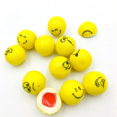 China Wholesale Halal Interesting Smile Face Bubble Gum Per Month 200 Tons for sale