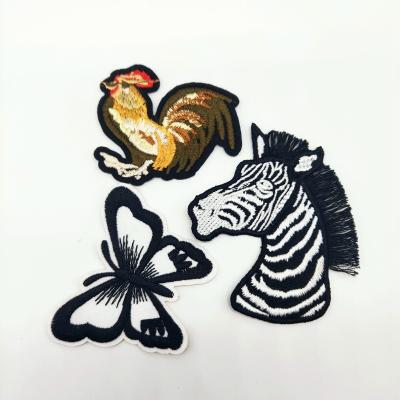 China Low MOQ Washable Badges, 3D Factory Supplier 3D Embroidery Iron On Patches For Apparel for sale