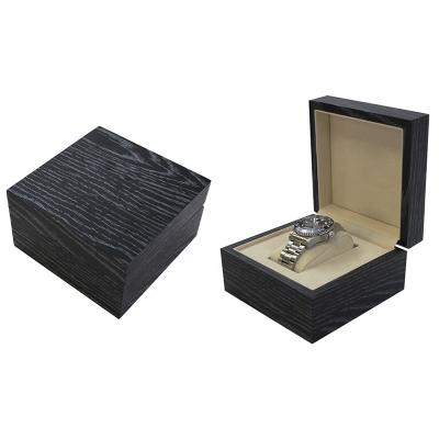 China Recycled Materials Exquisite Customized Luxury Packaging Gift Watch Box for sale