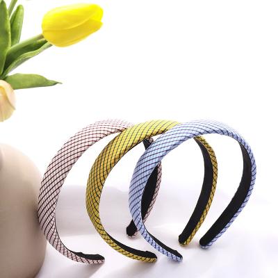 China LRTOU style fashion girls hair accessories plaid fabric sponge hair band European and American wholesale custom headband for women for sale