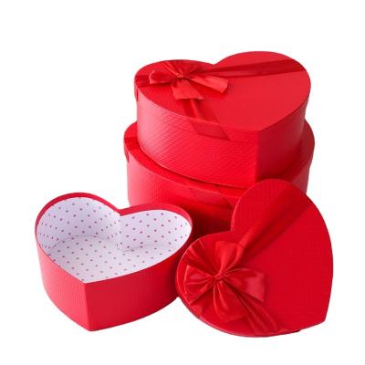 China Recycled Materials Wholesale Luxury Preserved Rose Package Custom Flower Box Solid Color Gift Heart Shape For Bouquets for sale