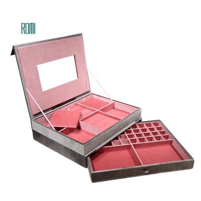 China Hot Classic Factory Sale Organizer Jewelery Jewelrys Wholesale Velvet Jewelry Storage Case with Cheap Price for sale