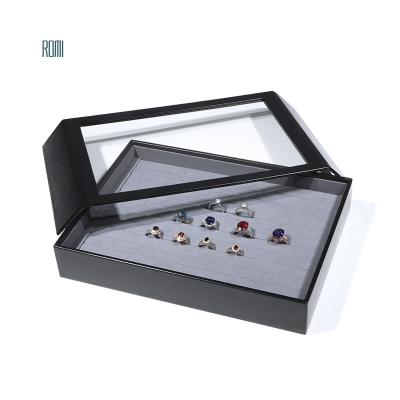 China ROMI Wholesale Black And Gray Eco-friendly Acrylic Necklace Ring Jewelry Organizer Display Tray for sale