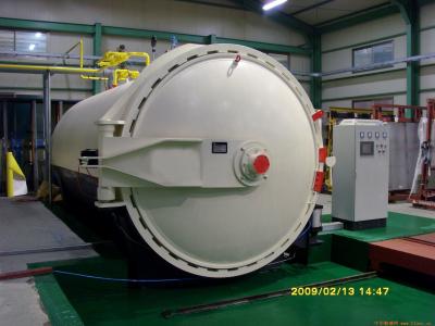 Cina Autoclave di gomma di legno di industria del vetro per il trattamento di legno, la vulcanizzazione di gomma e la laminazione di vetro in vendita