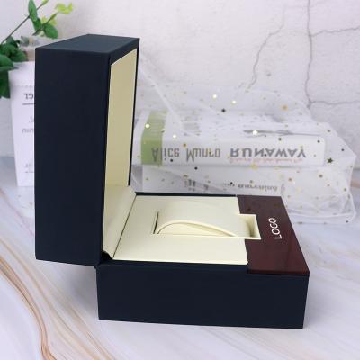 China Fahionable black color watch organizer box china manufacturer gift new style watch box high quality custom logo for sale