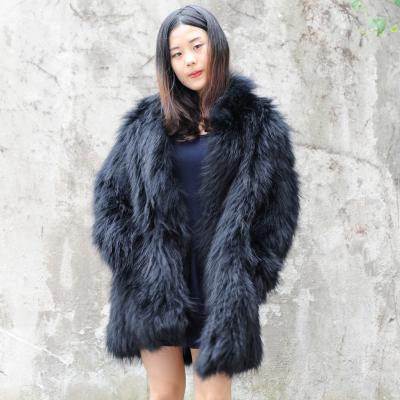 China CX-G-A-91B Women's Long Knitted Raccoon Fur Coat Ladies Breathable Winter Fur Coats for sale