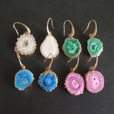 China Multicolor Geometric Crystal Bud Hesiod Group Stone Crystal Earrings Irregular Natural Stone Pendant FASHIONABLE Earrings for sale