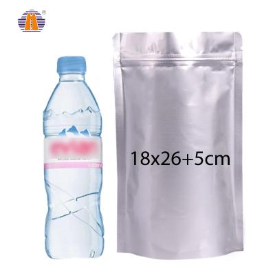 China 18*26cm Moisture Proof In Running Silver Plastic Packaging Zip Lock Food Aluminum Foil Holder Zipper Up Pouch Bag for sale