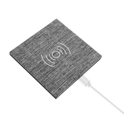 China 5W10W CELL PHONE Square Cloth Charger Desktop Wireless Station For Universal Mobile Phone for sale