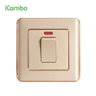 China Commercial White PC 16a With Dual USB Charging Wall Socket for sale