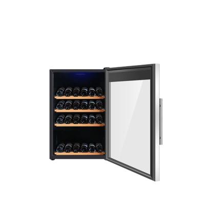 China Outdoor Hot Selling China-made High Quality 133L\52 Door Wine Glass Bottle Refrigerator in 2021 for sale