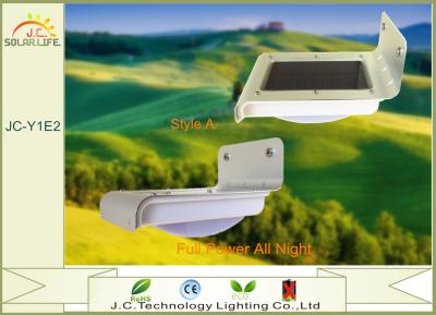 China Wall Mounted 3.7v 12000mah Lithium Battery LED Solar Pillar Lights 80LM - 100LM for sale