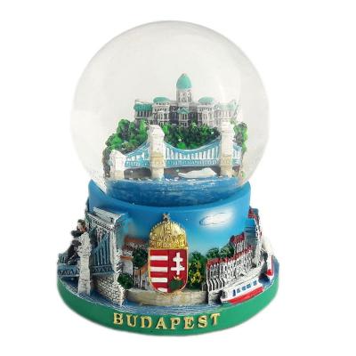 China Custom Building Souvenir Budapest Hungary Base Africa Resin Gift Home Decor Resin Craft Jerusalem Snow Tourist Globe for sale