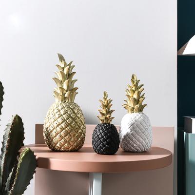 China Nordic modern creative Africa black white gold pineapple ornament home bedroom wedding birthday party table decoration for sale