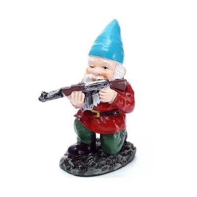 China Wholesale Handmade Gnome Statue Garden Decor Resin Ornaments Funny Gnomes Army With Guns AK-47 Funny Gnomes Statue Figurines Lawn Yard Outdoor Decoration for sale