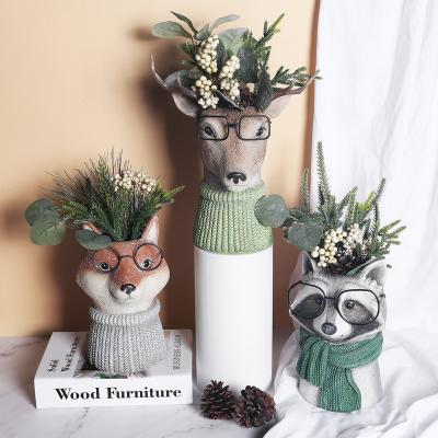 China Remembrance & Animal Gifts Resin Yard Garden Flower Pot Vase Ornaments Owl Home Deer Garden Ornaments Table Artifact for sale