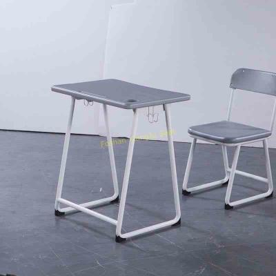 China Classroom Study Table And Chair For Students 600 * 400 * 25 / 650 * 450 * 25 mm for sale