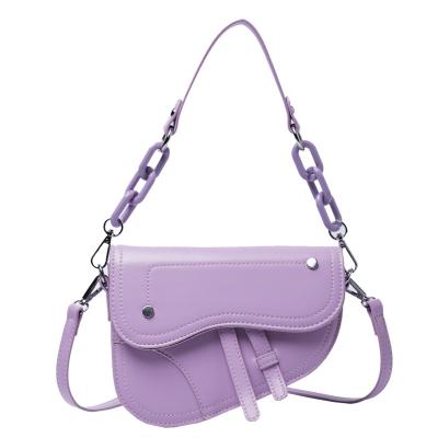 China Fashion PU Leather Saddle Bag Cross - Body Shoulder Purses And Acrylic Chain Handbags Women for sale