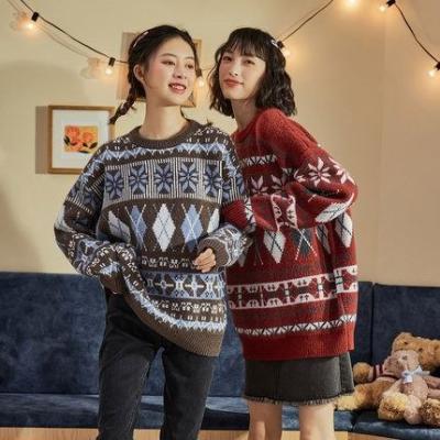 China Custom Factory Anti-wrinkle Winter Knitted Pullover Women Retro Christmas Sweater for sale