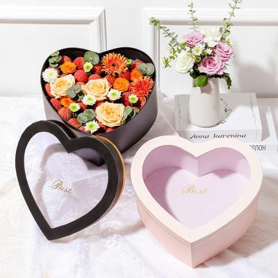 China Recycled Materials Bridesmaid Wedding Gift Heart Shaped Clear Lip Boxes Rose Flower Bouquet Packaging Box With Clear Window for sale