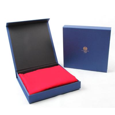 China Materials Manufacturer Eco Custom Deep Blue Magnetic Closure Recycled Paper Packaging Gift Boxes For Scarf for sale