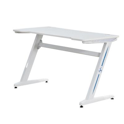 China Multifunctional cool design metal gaming computer steel z-shaped desk for sale