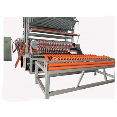 China Electric Welded Soft Fence Mesh Galvanized Iron Wire Mesh Fence Making Machine for sale