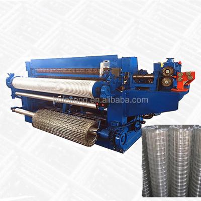 China Building Material Shops Feiteng Welded Wire Mesh Machine For Fencing Rolls for sale