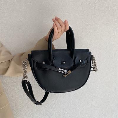 China 2022 Fashion Designer Popular Luxury Crossbody Leather Handbag Women Shoulder Bag for sale